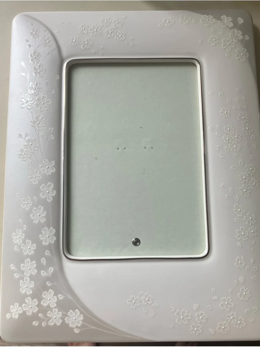 Lenox Bellina 5x7 White Floral Embossed Picture Frame